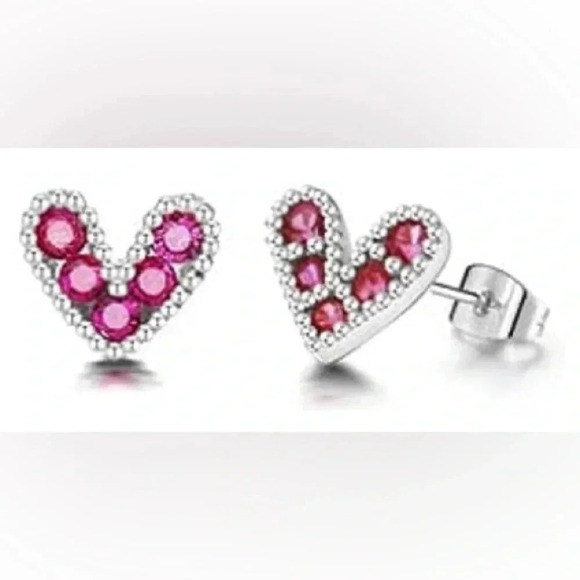 Mini Rhinestone Heart Stainless Steel Stud Earrings - Picture 2 of 3